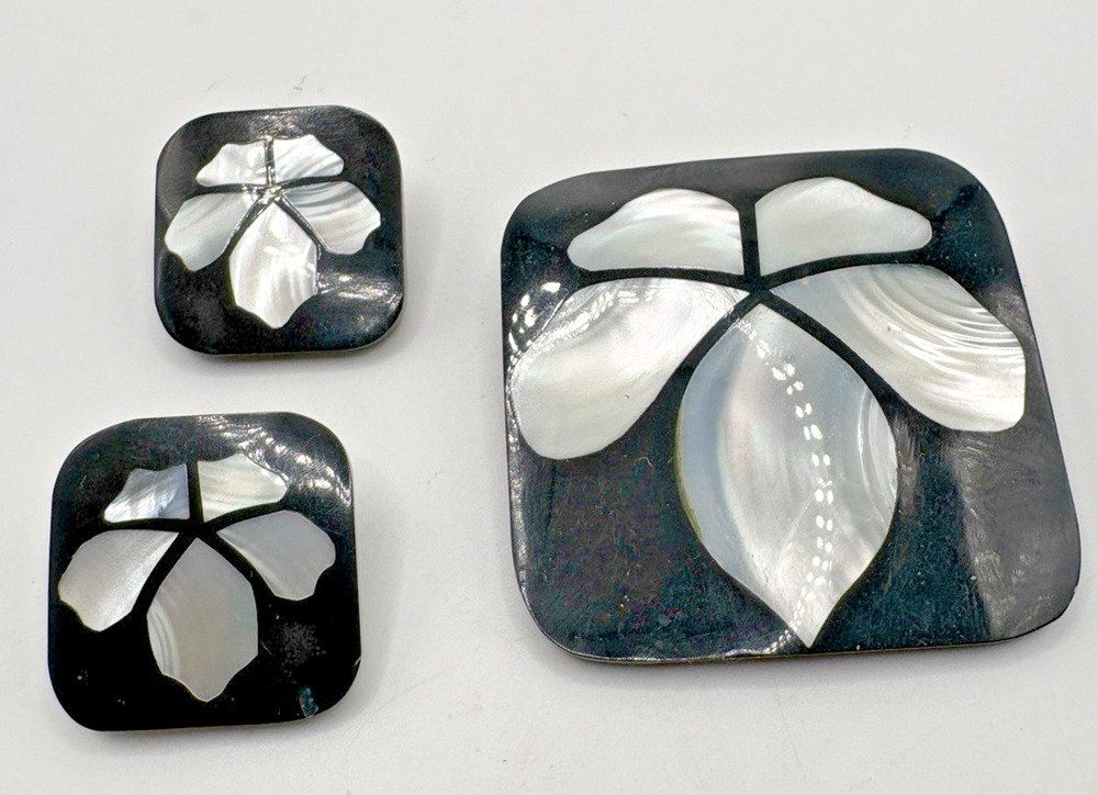 Mother of Pearl Black Acrylic Earrings Brooch Pin Set 2" Vintage Statement Piece